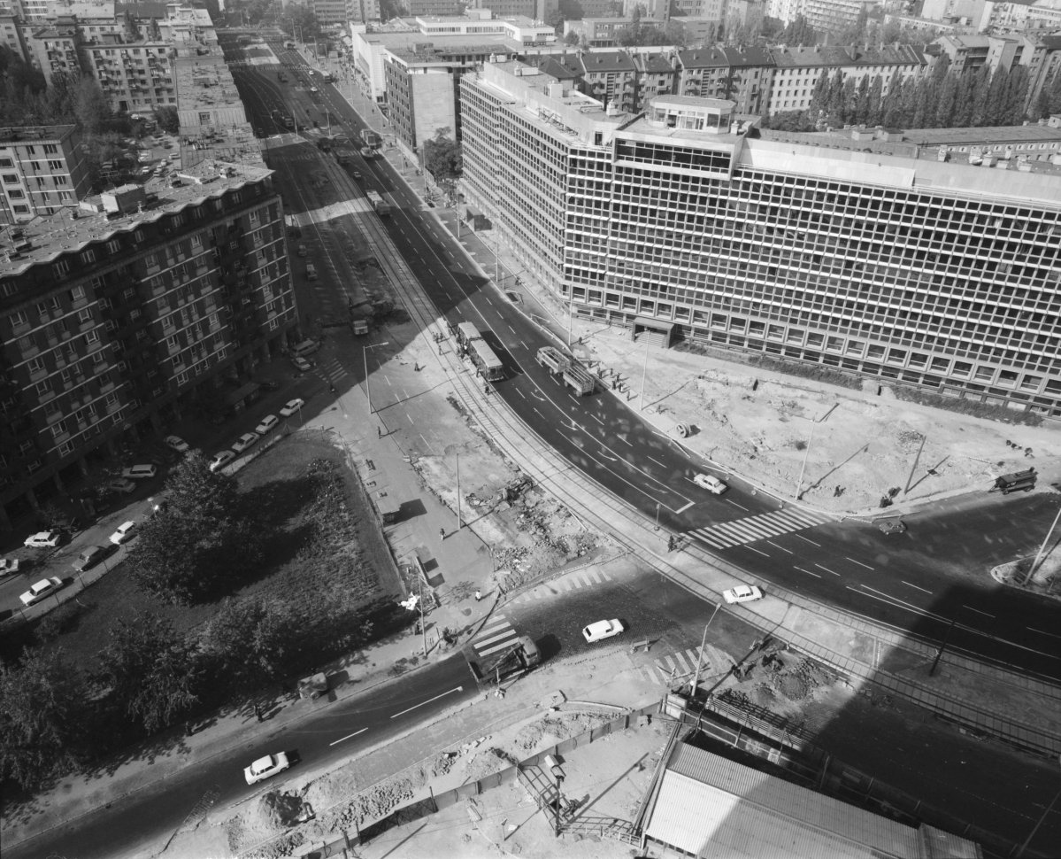 Az elkészült székház 1979-ben (Fotó: Forepan/FŐMTERV) fortepan_253854.jpg