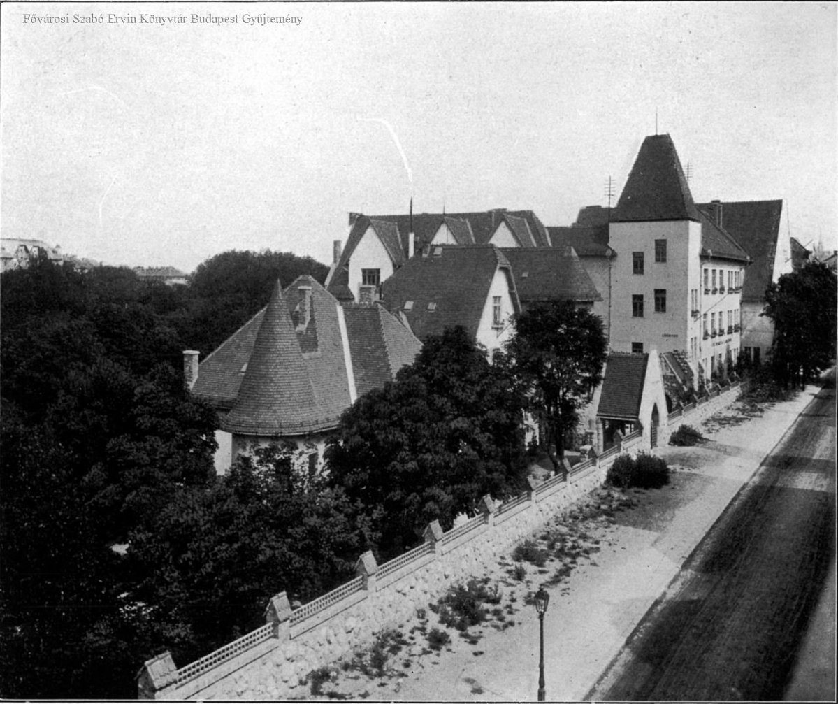 A Városmajor-utcai elemi iskola és óvoda 1913-ban (Fotó: FSZEK Budapest Gyűjtemény) 5db1886a-e80f-4a6c-8d26-52227e62f1c2.jpg