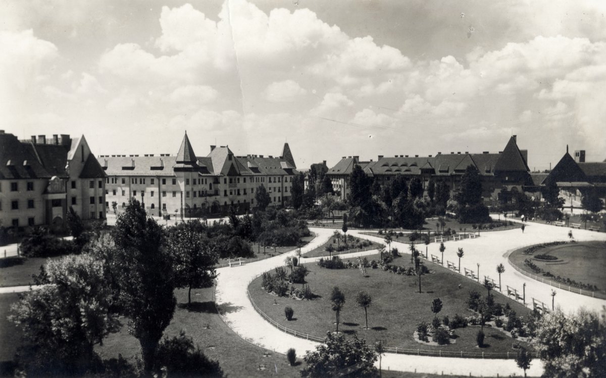 Wekerletelep, Kós Károly (Fő) tér 1928-ban (Fotó: Fortepan/Képszám: 128982) fortepan_128982.jpg
