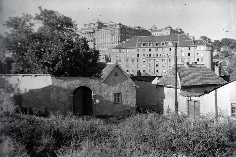 A Bethlen udvar a Tabánnal (Forrás: Fortepan/képszám: 171598) 17_fortepan_171598.jpg