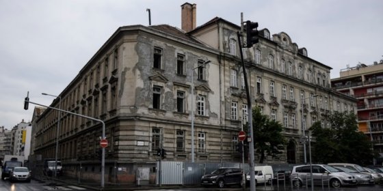 154220_bem_palace.jpg