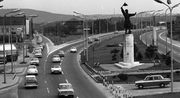 164508_1976-ban_mar_nagy_volt_erre_a_forgalom_.jpg
