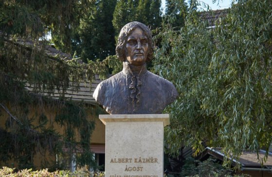 171910_albert_szoboravato1_masolat.jpg