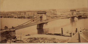 172441_a_lanchid_egyik_legkorabbi_fotoja_1865-korul_.jpg
