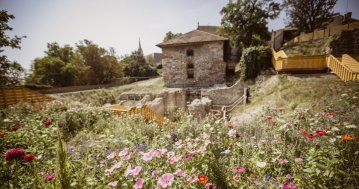 175738_elsobastya_az_elso_bastya_foto2ny.jpg