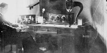 177964_fortepan_56573_1920_radio_es_televizio_ujsag.jpg