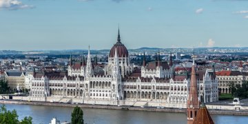 182732_orszaghaz_both_b_ny.jpg
