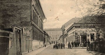 182716_ferencz-ter_1910_masolatnyito_masolat.jpg
