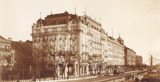 183254_szallo_fortepan_82608_ritz_dunapalota.jpg